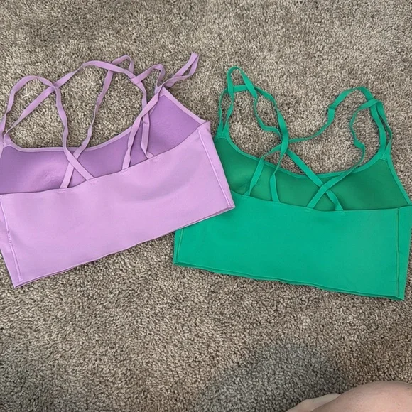 2 Offline by Aerie Real Me Hold Up Sports Bras - Picture 3 of 3